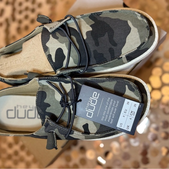 Hey Dude Wendy Camo Sneakers - Picture 3 of 8